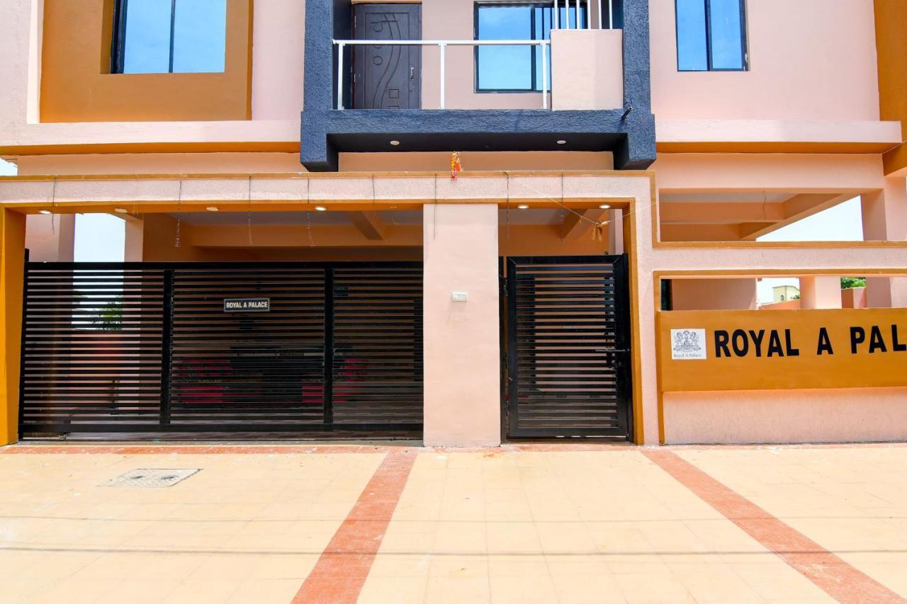 Hotel O Royal A Palace Bhubaneswar Exteriör bild
