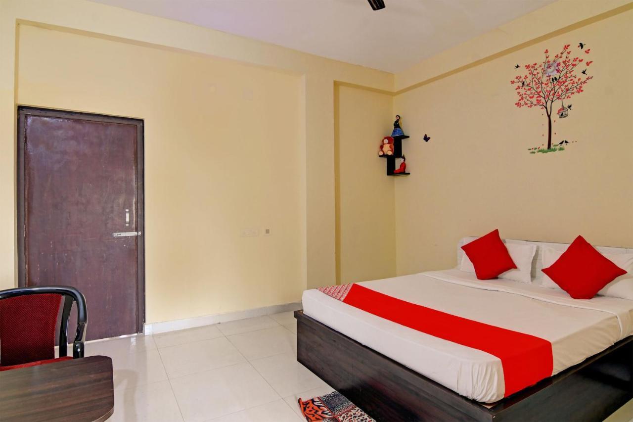 Hotel O Royal A Palace Bhubaneswar Exteriör bild