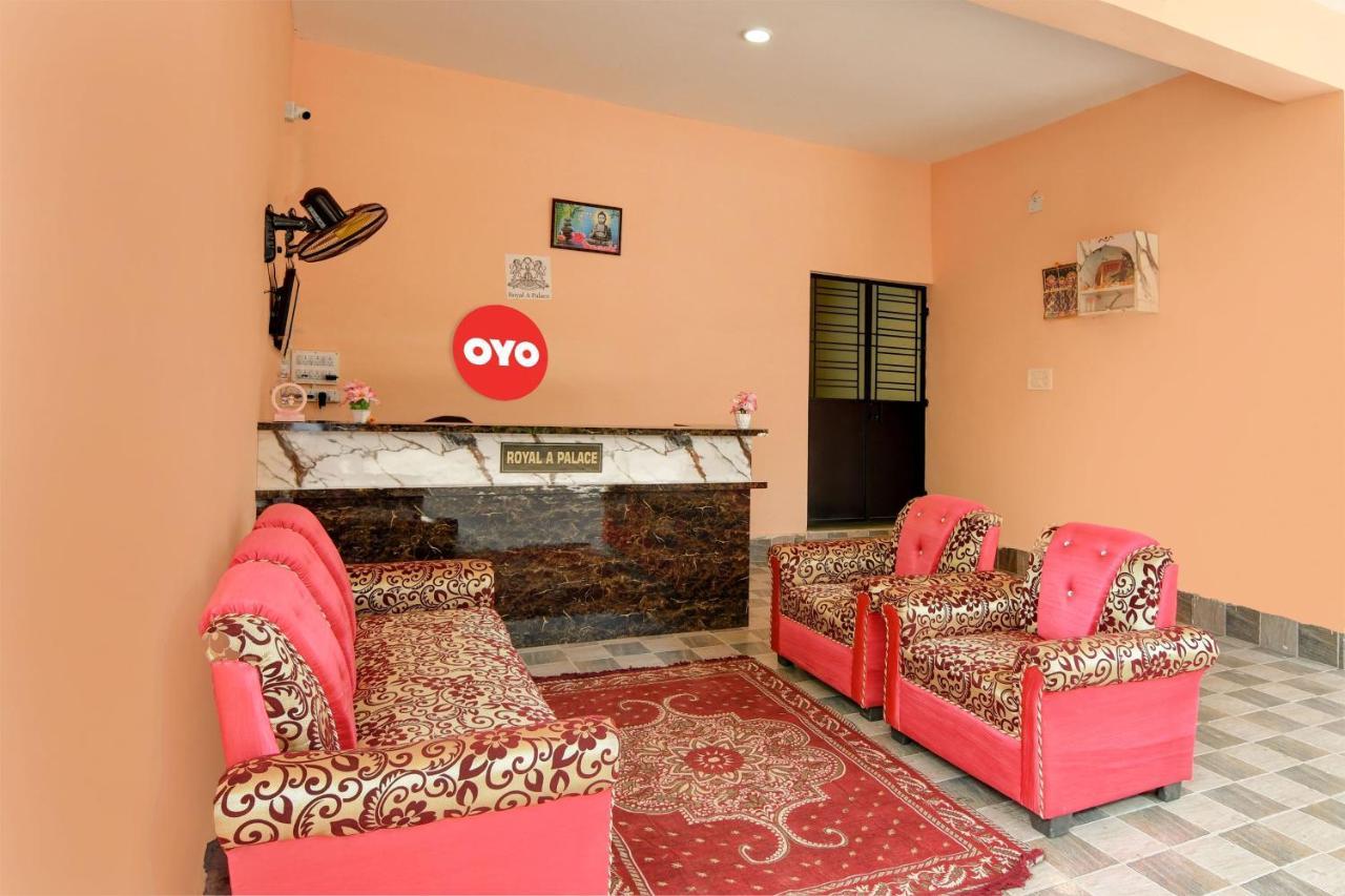 Hotel O Royal A Palace Bhubaneswar Exteriör bild