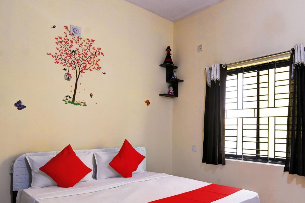 Hotel O Royal A Palace Bhubaneswar Exteriör bild